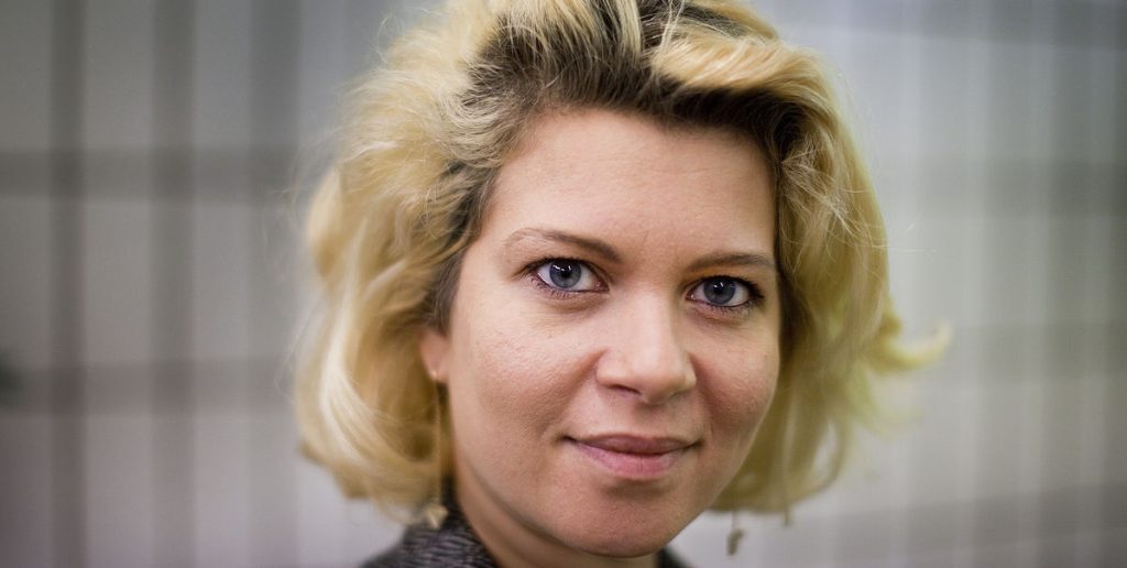 Inden længe er det slut: DR fjerner Sara Bro