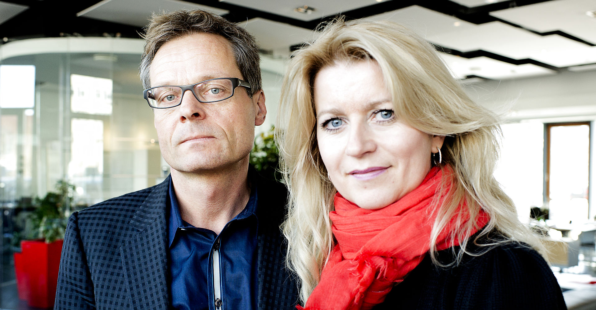 Kendt ejendomsmægler og hustruen sigtet for corona-millionsvindel