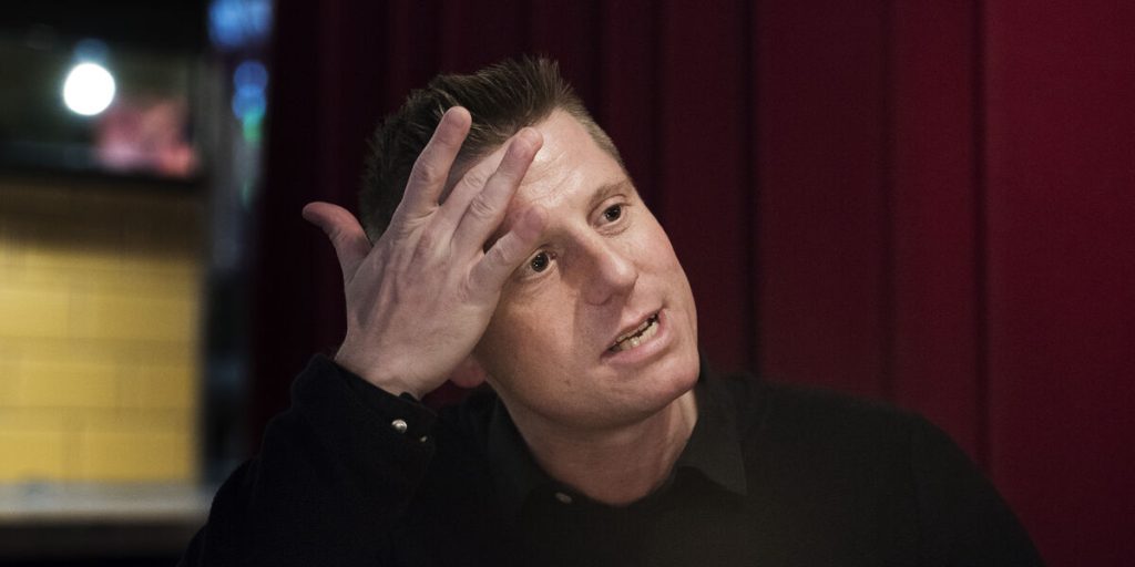 Blev anholdt og indlagt: Nu er der nyt i Robert Hansens tragiske sag