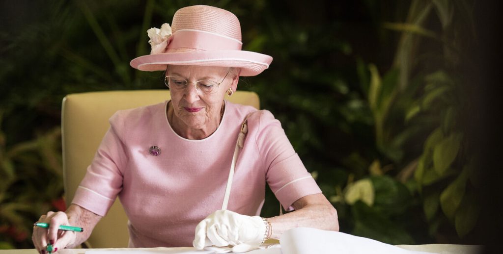 Melder ud: Efter 66 år er det slut for Dronning Margrethe