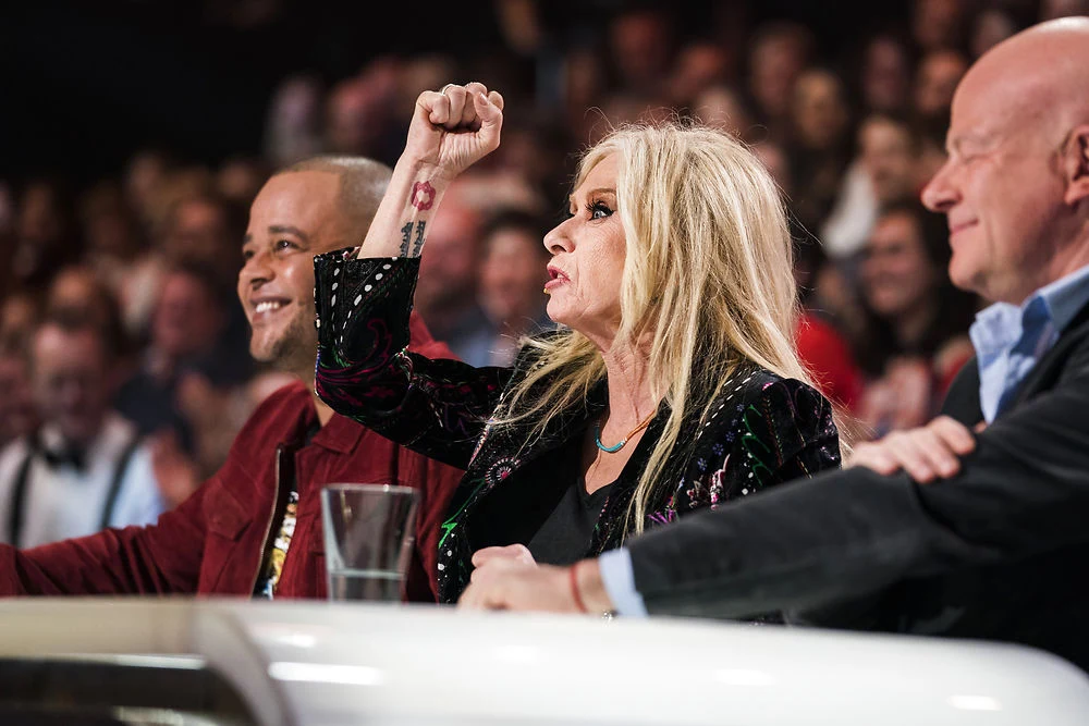 X Factor får stjernebesøg: Hitmager indtager scenen på fredag