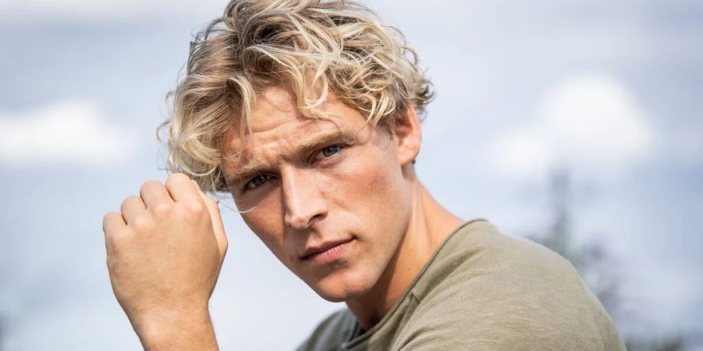 Knust Christopher deler trist meddelelse