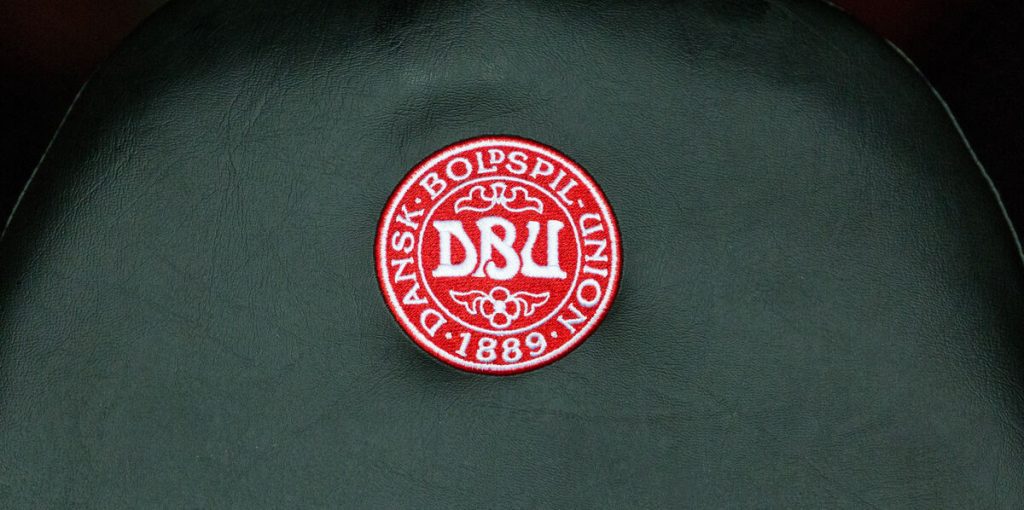 DBU deler glædelig nyhed fra landsholdet: Barn på vej