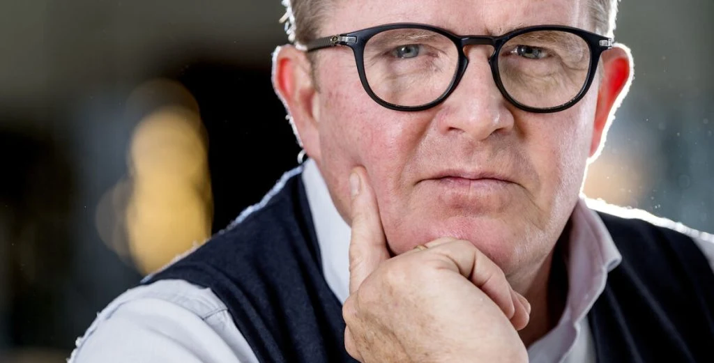 Hjerteproblemer tvinger ham til at sige fra: Nu taler syg Rolf Sørensen ud