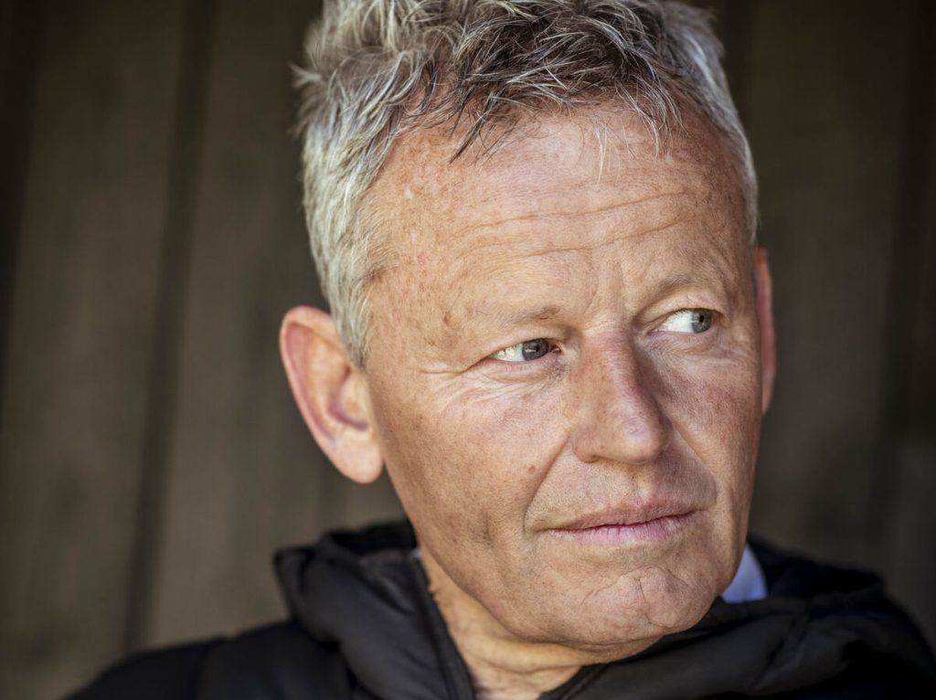 Her bliver der sat tal på Bubbers løn: Så meget tjener han om måneden