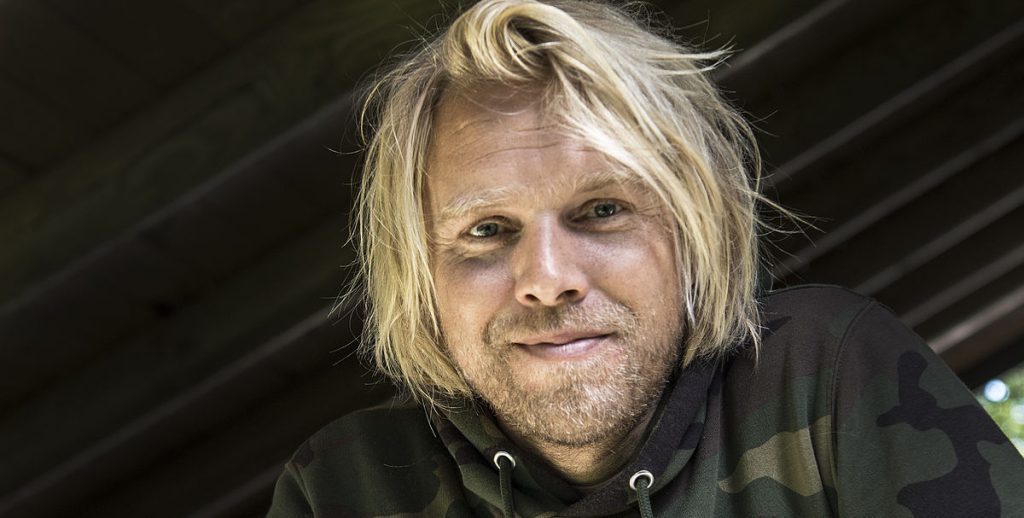 Tidligere TV 2-vært Felix Smith forsvandt pludseligt fra skærmen: Nu bryder han tavsheden