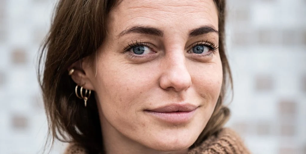 Trist Sarah Grünewald advarer