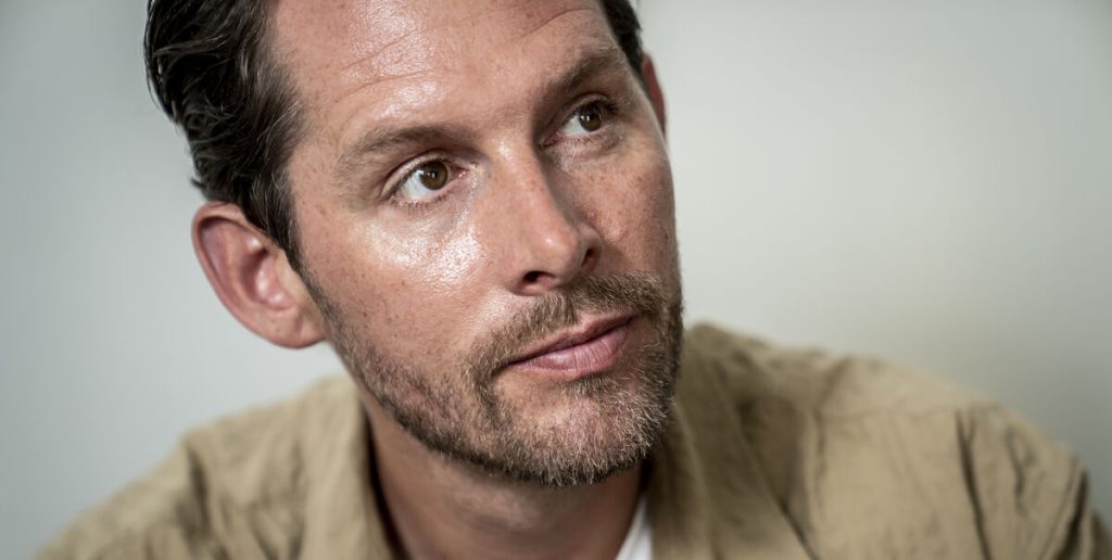 Efter trist meddelelse fra Rasmus Seebach: Nu taler nær ven ud