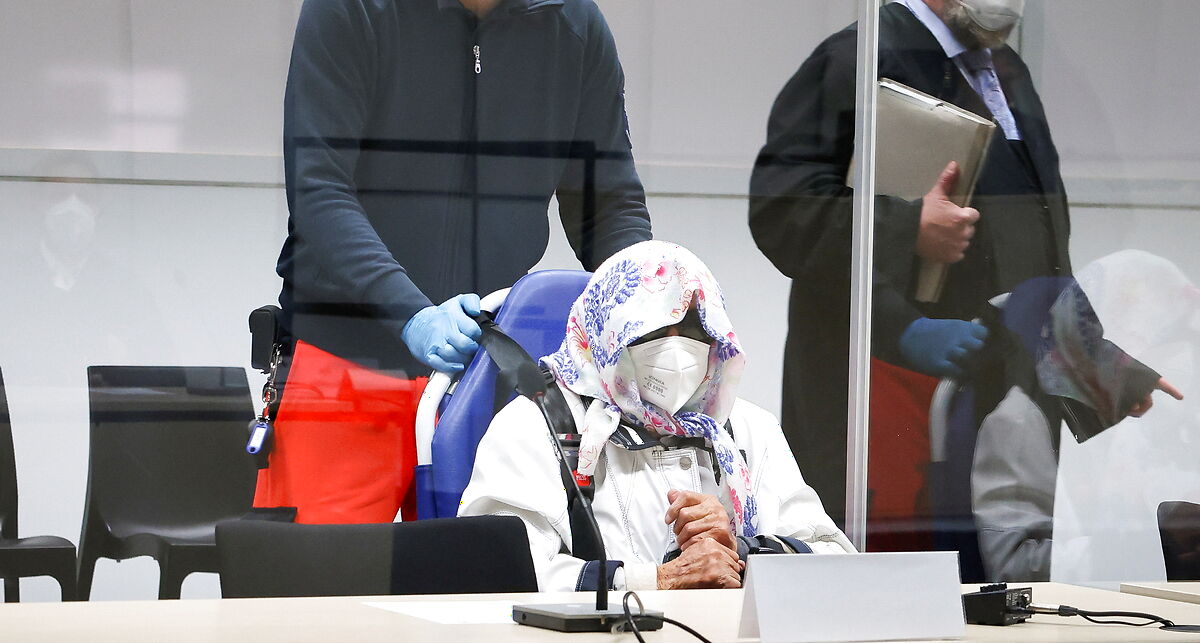 Historisk dom: Kvinde dømt for medvirken til mere end 10.000 drab