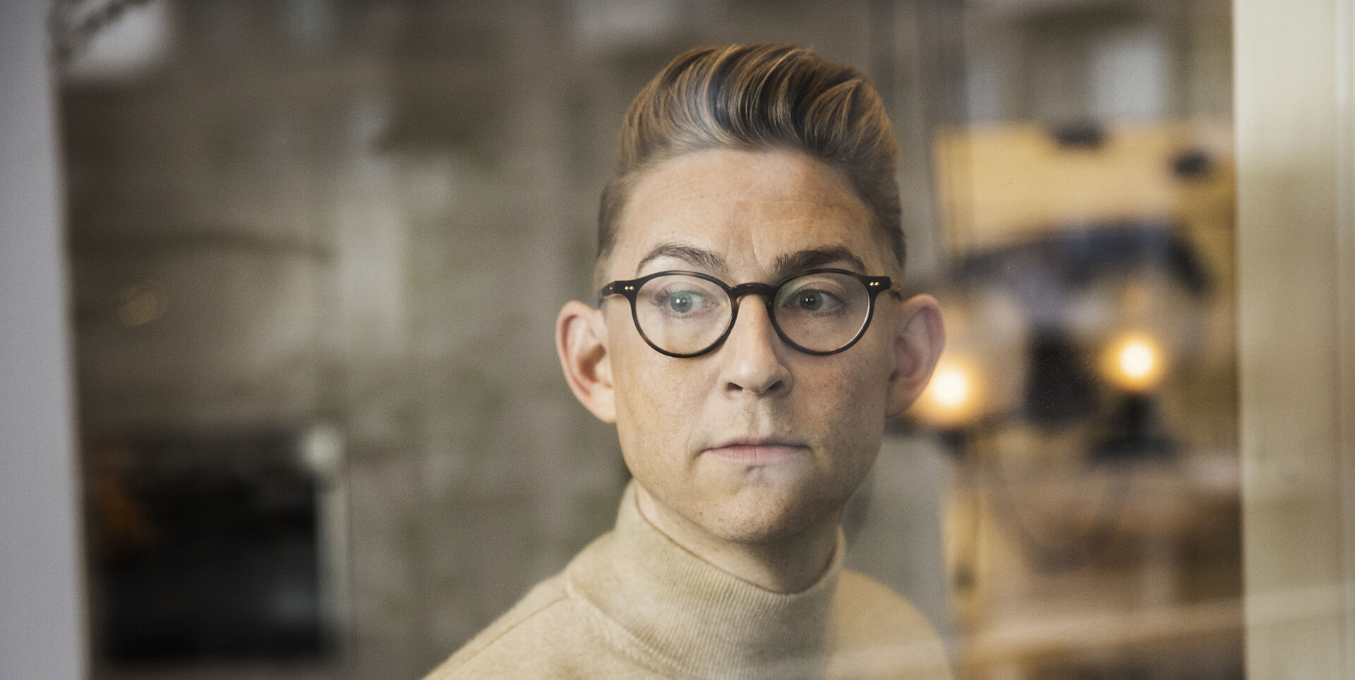 Emil Thorup bryder tavsheden