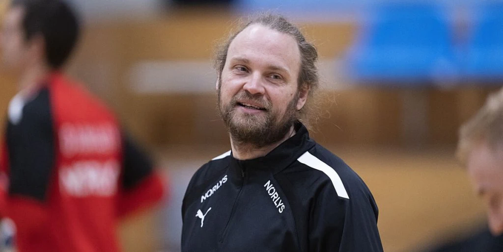 Henrik Møllgaard med stor roser: Sammenligner ungt stjerneskud med stor profil