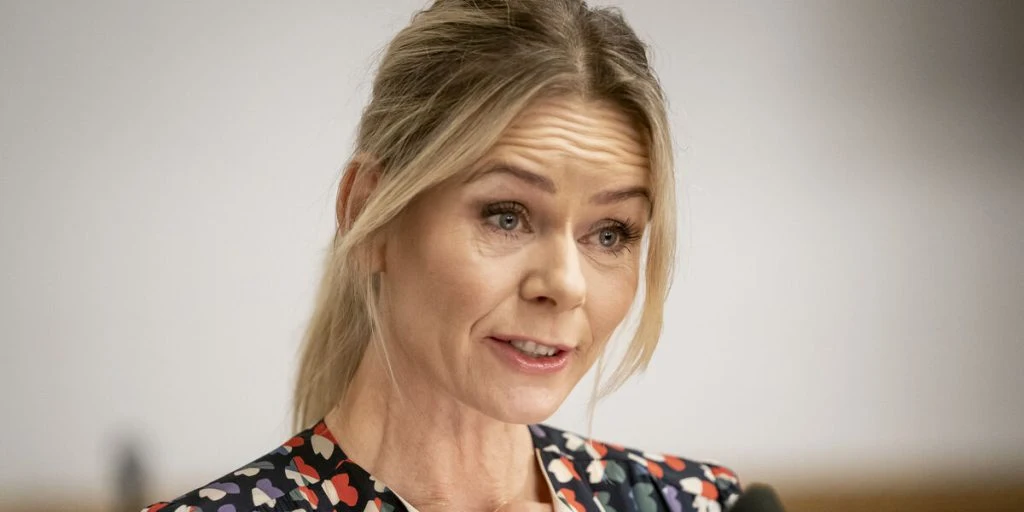 Anne Glad med klar udmelding: “Så beskæmmende og forfærdeligt”