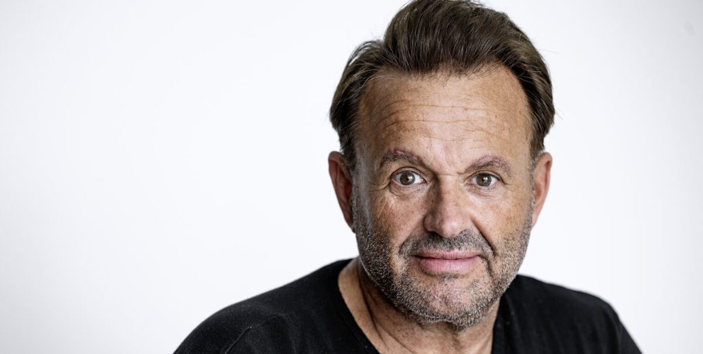 Nu sker det snart: Her falder hammeren for Dennis Knudsen