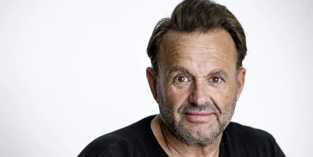 Nu sker det snart: Her falder hammeren for Dennis Knudsen