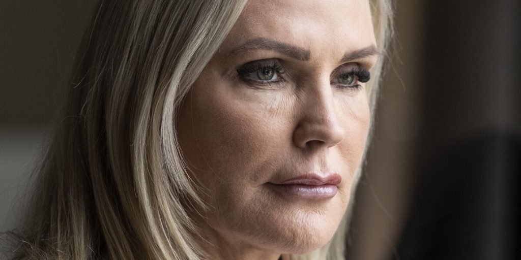 Janni Ree bryder tavsheden: “Jeg lå og skreg”