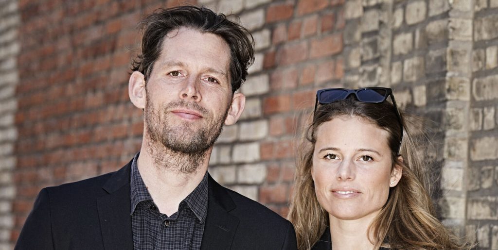 Se det søde billede her: Rasmus Seebach viser datteren frem