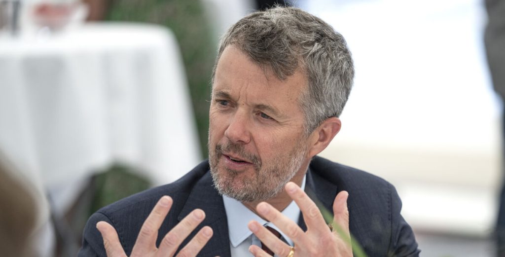 Nu får han endnu flere millioner: Så meget får kong Frederik i ‘løn’
