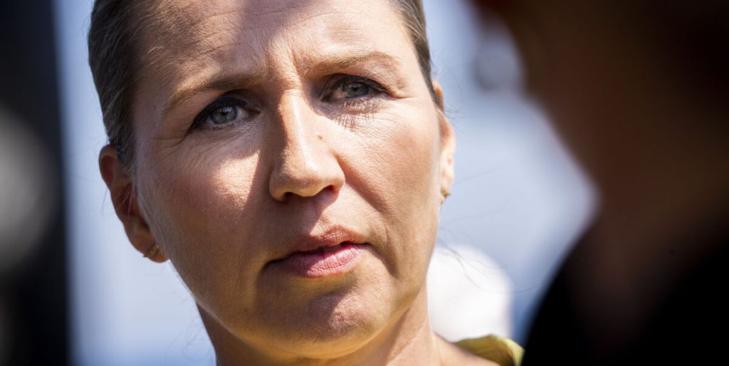 Mette Frederiksen havde klar holdning og kaldte det for “fuldstændig gak” – men nu lyder tonen noget anderledes hos Socialdemokratiet
