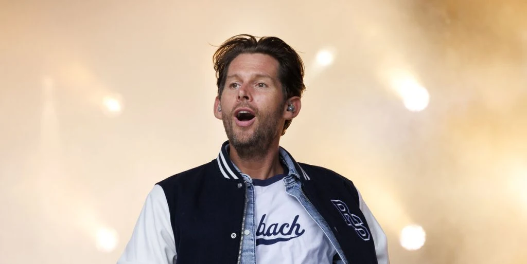 Rasmus Seebach overraskede alt og alle: Stor afsløring under koncerten
