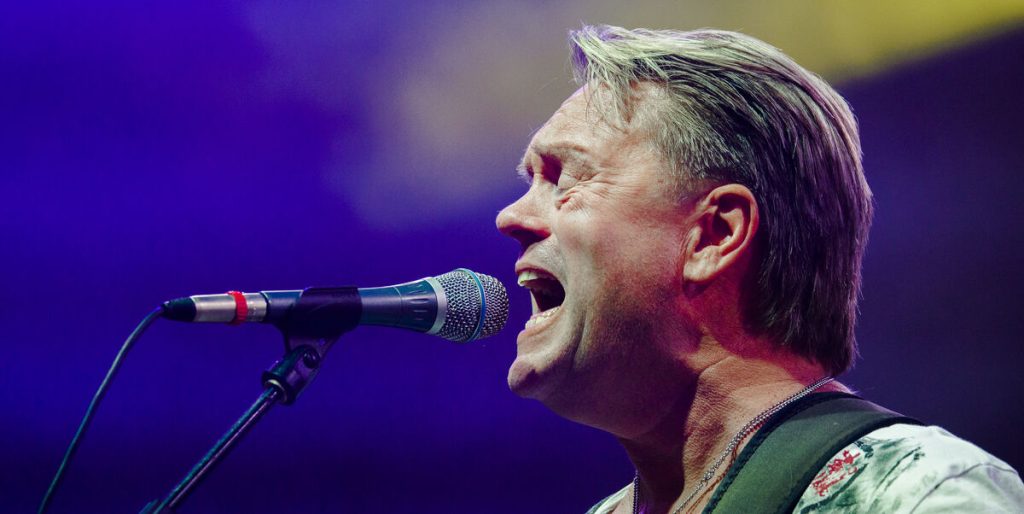 Efter stor forandring hos Kandis-Johnny: Nu taler hans hustru ud