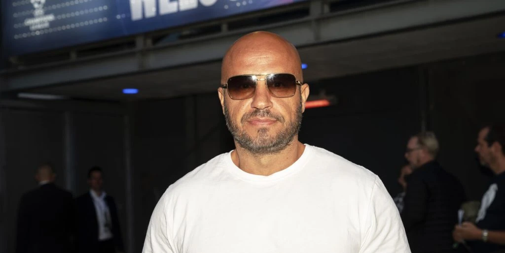 Dar Salim stjal rampelyset under stort prisshow med fantastisk nyhed