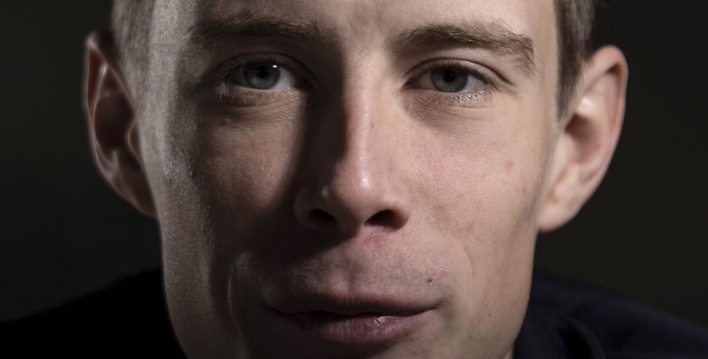 Tirsdag smed han Jonas Vingegaard-‘bombe’: Nu brydes tavsheden