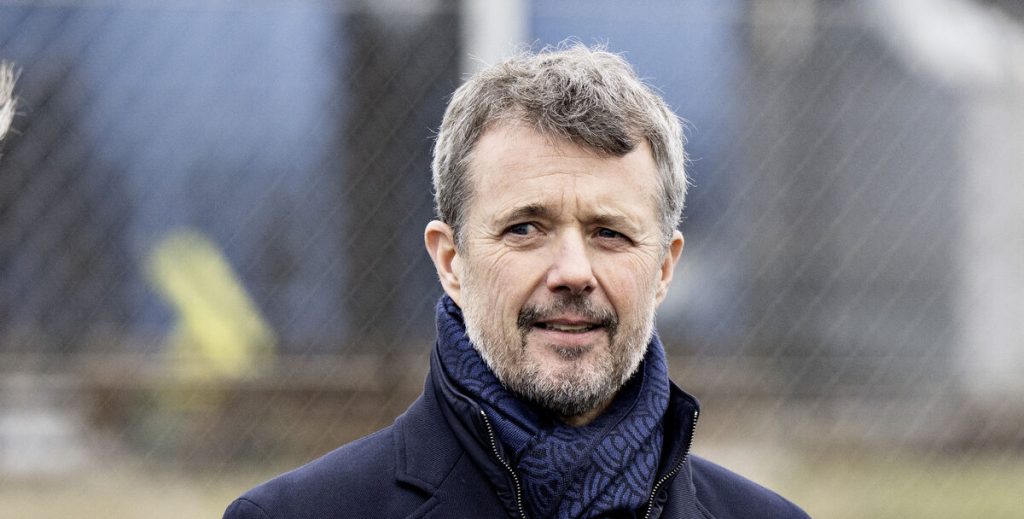 Kronprins fortsætter med at stjæle overskrifterne: Nyt billede vækker undren