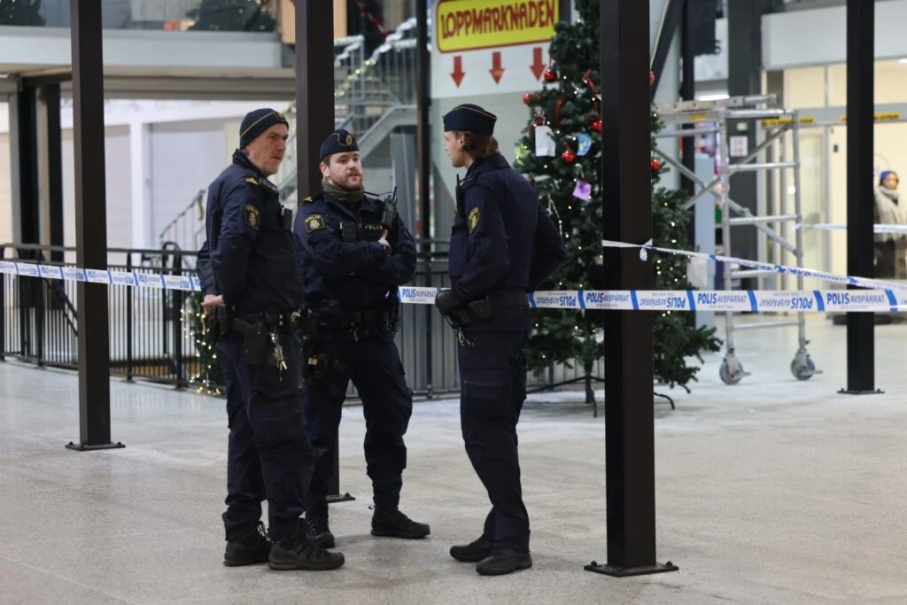 Uhyggelig episode: Teenager alvorlig såret onsdag aften efter skud ved indkøbscenter