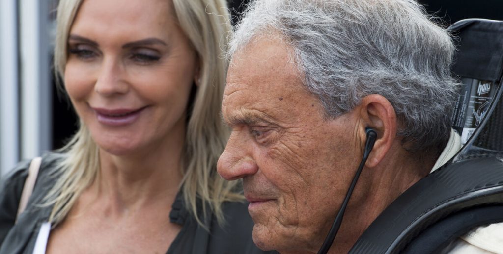 Det er slut: Janni Ree afslører skillsmissebrev