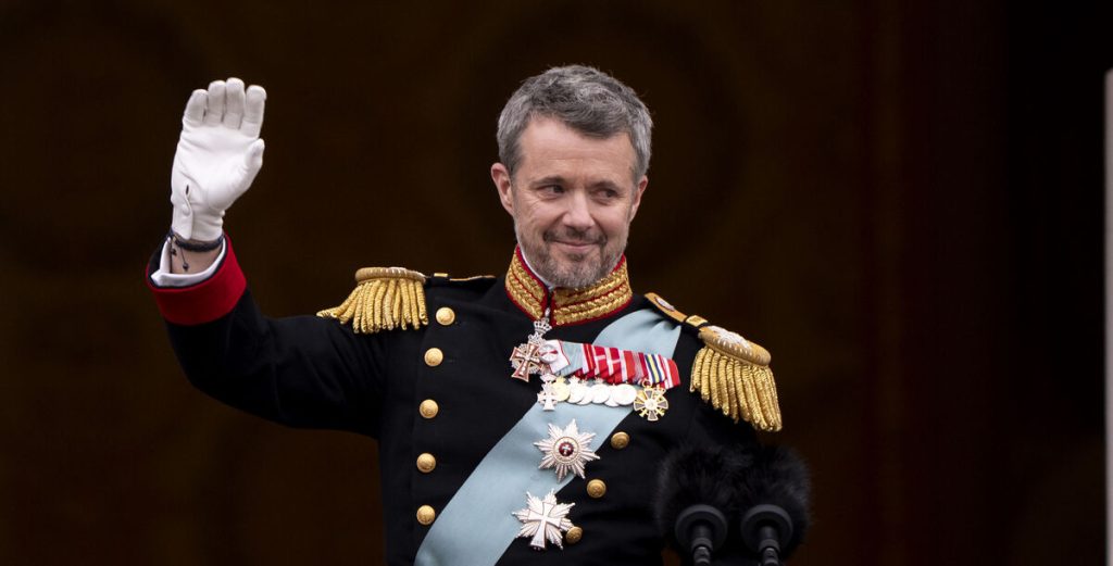 Kong Frederik giver unik erkendelse: Der bliver skruet op