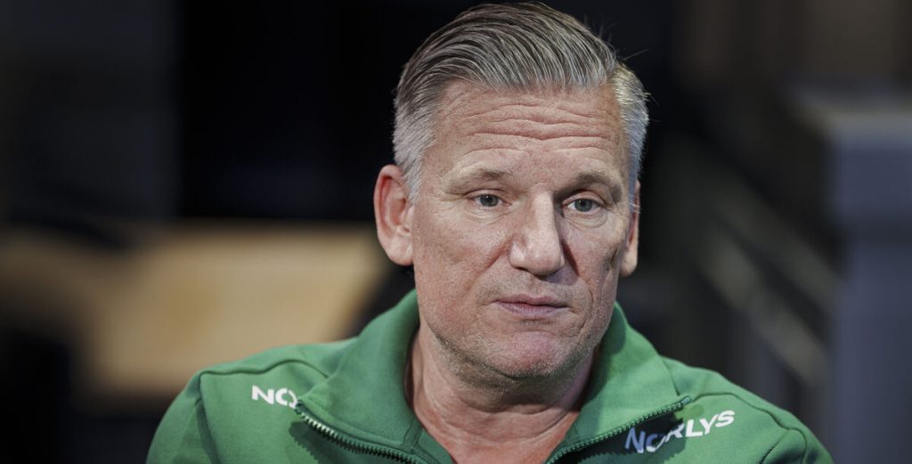 Nikolaj Jacobsen bryder tavsheden efter nederlag: “Man ved jo aldrig”