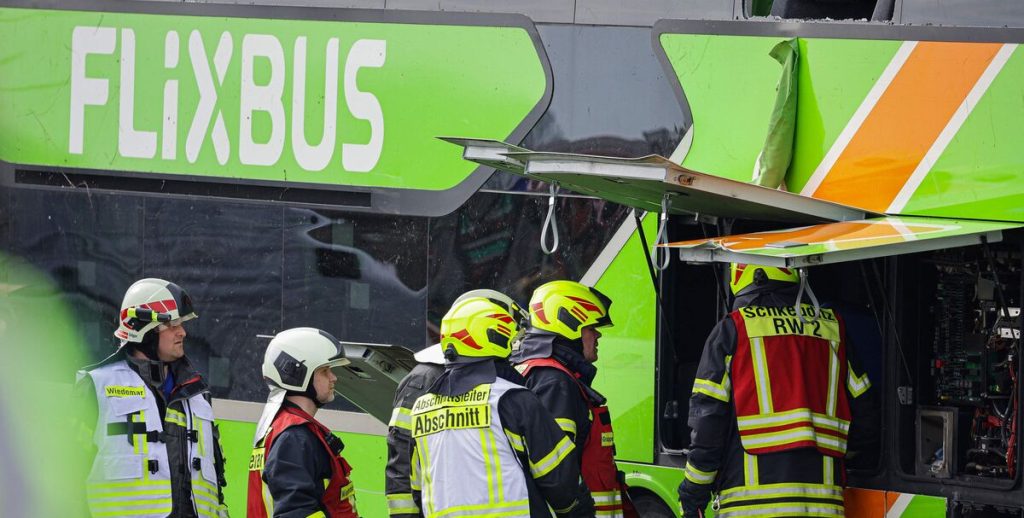 Nu er der nyt fra politiet efter tragisk Flixbus-ulykke med mindst fem døde