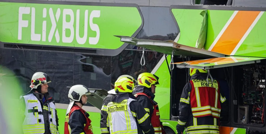 Nu er der nyt fra politiet efter tragisk Flixbus-ulykke med mindst fem døde