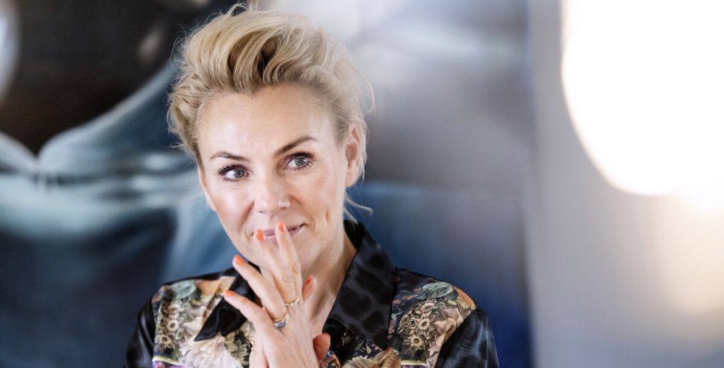 Lene Beier med hudløs ærlig afsløring for rullende kameraer: Har brugt alle vores penge og mere til