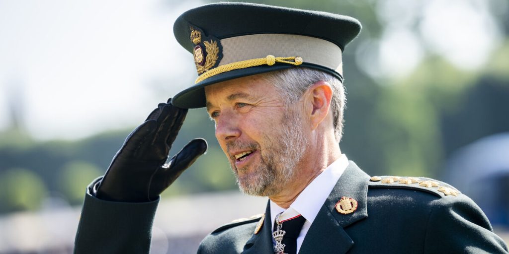 Kongens dystre besked: Skal være klar til krigsberedskab