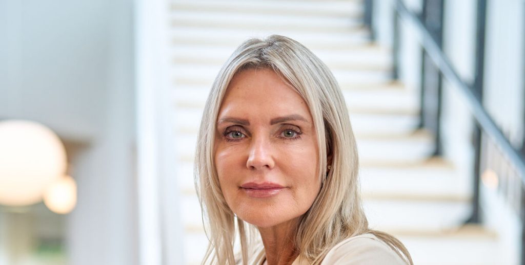 Hemmelighedsfuld Janni Ree afslører endnu en ny partner: “Jeg kan sige så meget…”