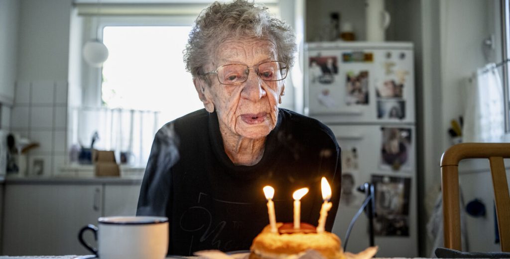Danmarks ældste fylder 111 år: “Jeg ved jo ikke, om der kommer nogen”