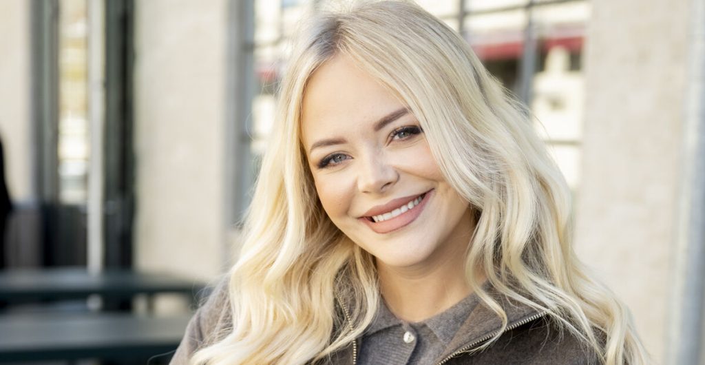 Regnskab skinner som diamanter: Så meget tjener Elvira Pitzners mand