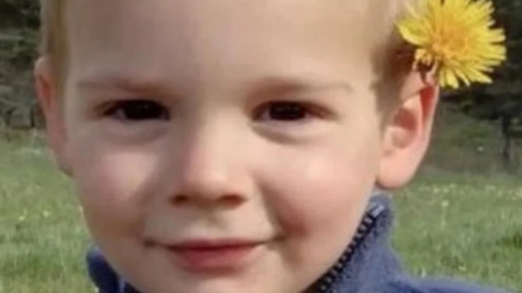 2-årige Èmile har været forsvundet i snart 3 måneder: Nu træder mand frem