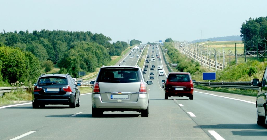 Der tegner sig et klart billede: Her holder danskerne deres biler kørende i længst tid
