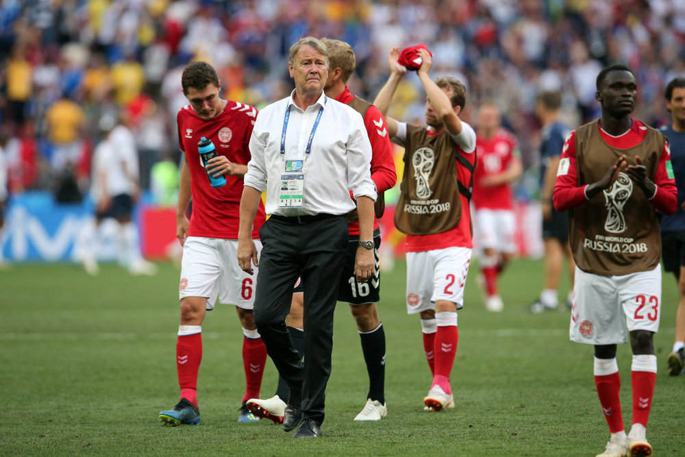 Hareide løb ud af EM-studiet, da han så Eriksen kollapse i Parken