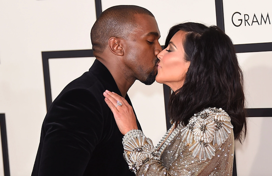 Nu er det officielt: Kanye forlader Kim og børnene