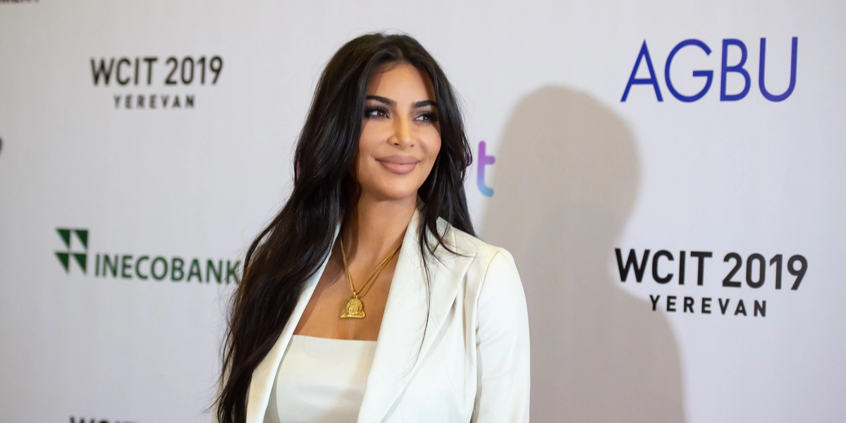 Kim Kardashian i skandale: Delte letpåklædt billede af sin flotte figur, så haglede kritikken ned