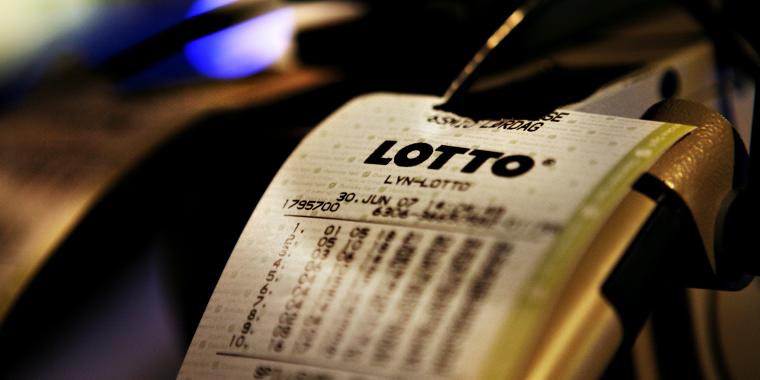 Ægtepar spillede Lotto i årevis uden gevinst – ændrede taktik og vandt 7,5 millioner i lørdags