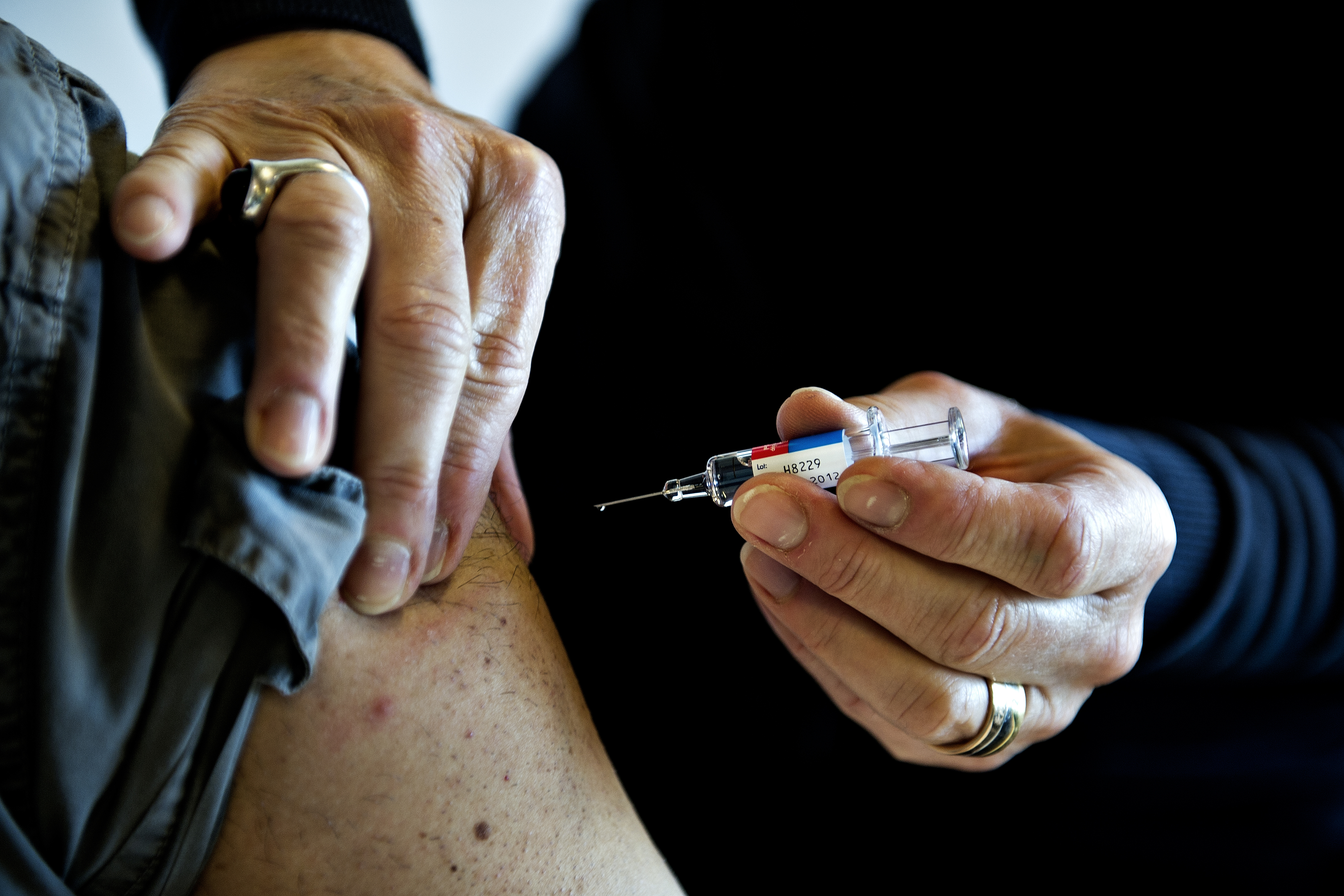 Læger advarer efter forkert vaccine: Rekordmange danskere bærer smitsom sygdom