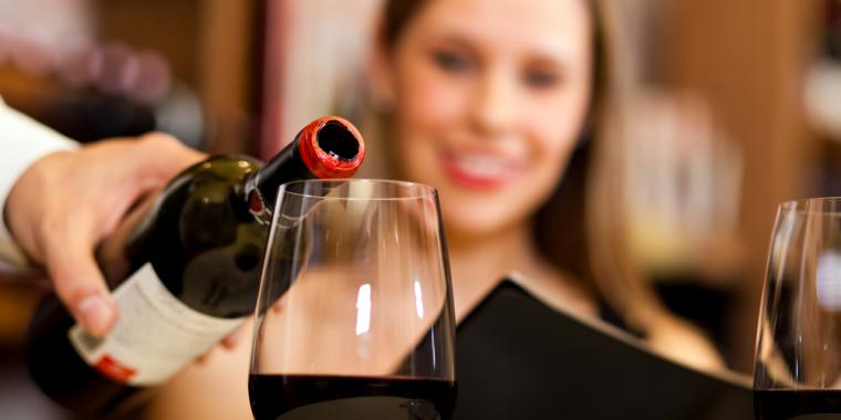 Bliver du rød i hovedet, når du drikker alkohol? Så har du øget risiko for denne lidelse