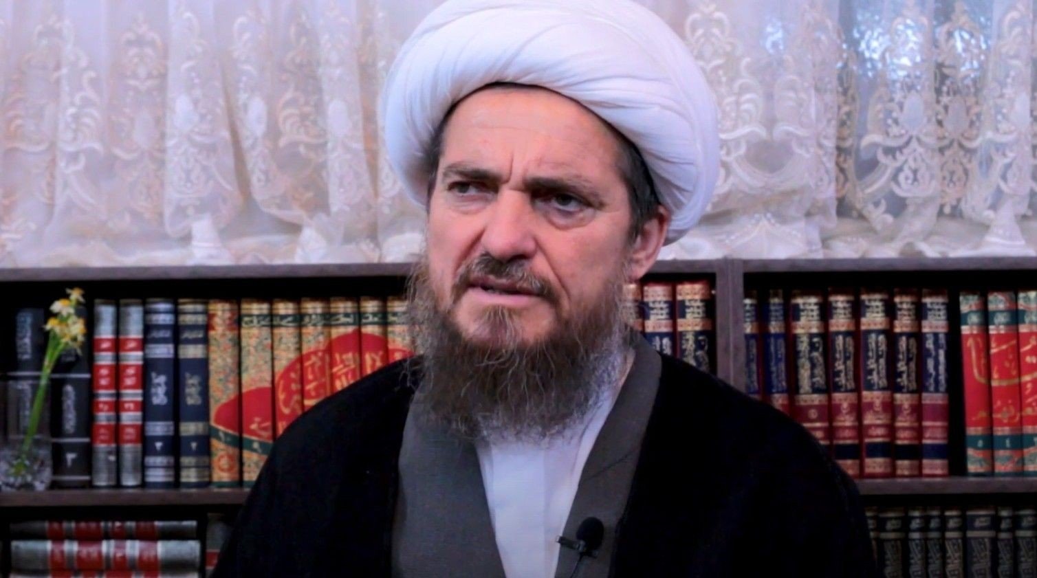 Iransk leder: Folk der tager corona-vaccine bliver homoseksuelle