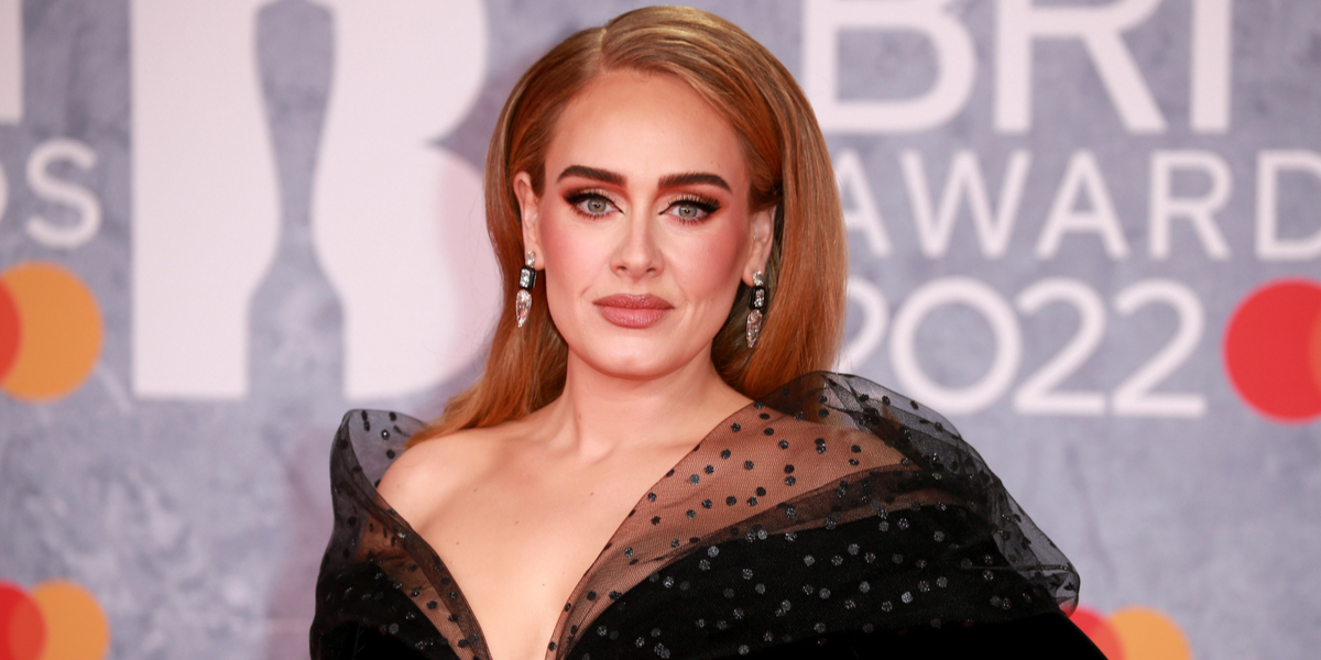 Adele: Jeg var nær død af et lynnedslag