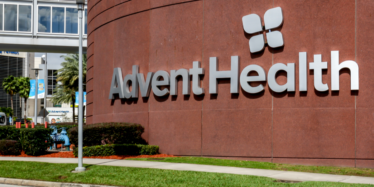 Kvinde chokeret efter fødsel: Blev tilbudt afbetalingsordning på 300.000 kroner om måneden