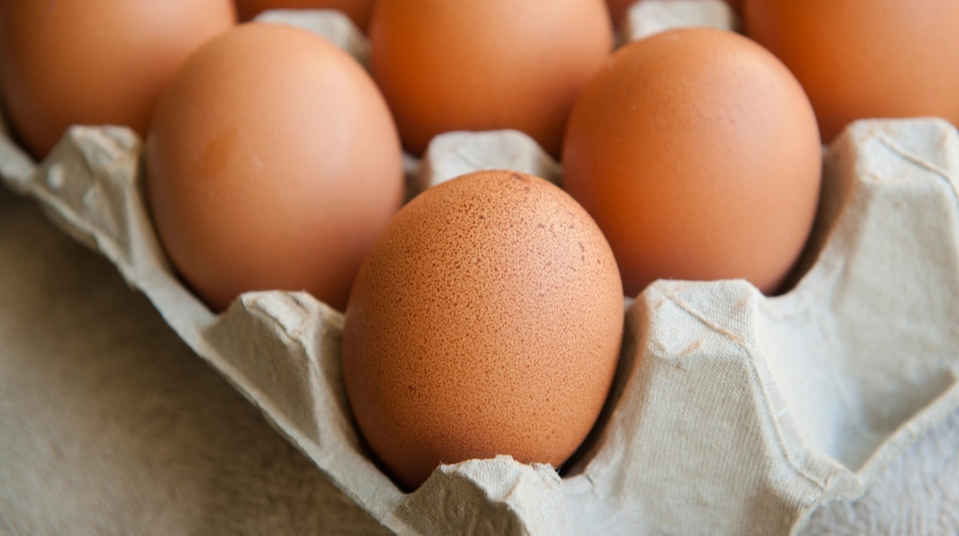 Tricket alle burde kende: Derfor skal du vende æggene om
